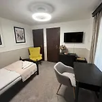Hotel Salamander - Garni 3*
