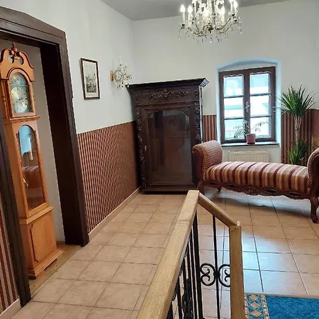 Hotel Salamander - Garni