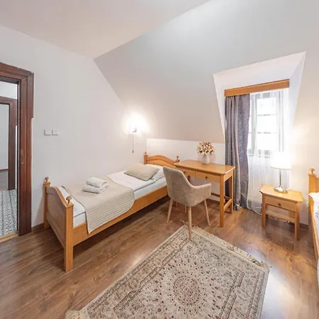 Salamander - Garni 3* Banska Stiavnica