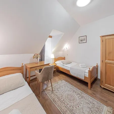 Salamander - Garni Hotel