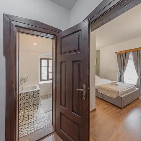 Salamander - Garni 3* Banská Štiavnica