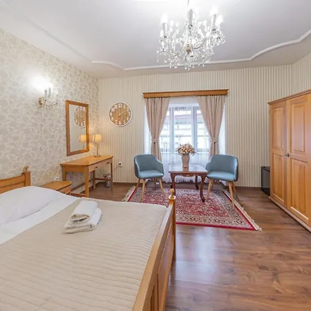 Salamander - Garni 3*