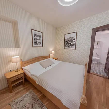 Salamander - Garni 3* Banska Stiavnica