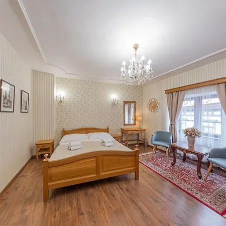 Salamander - Garni 3* Banska Stiavnica