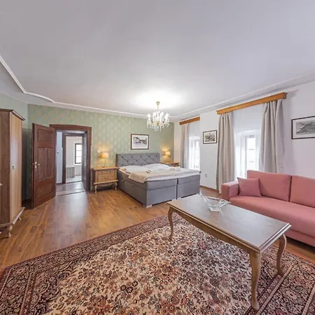 Salamander - Garni 3* Banská Štiavnica