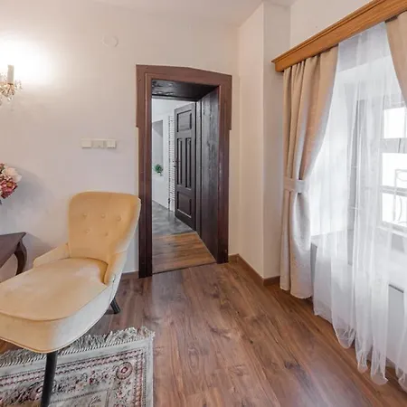 Hotel Salamander - Garni Banská Štiavnica
