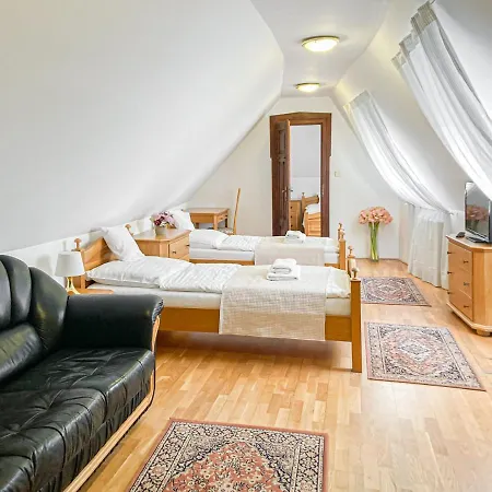 فندق Salamander - Garni Banská Štiavnica