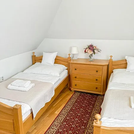 Salamander - Garni Hotel 3*