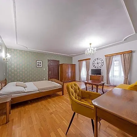 Salamander - Garni Hotel Banska Stiavnica