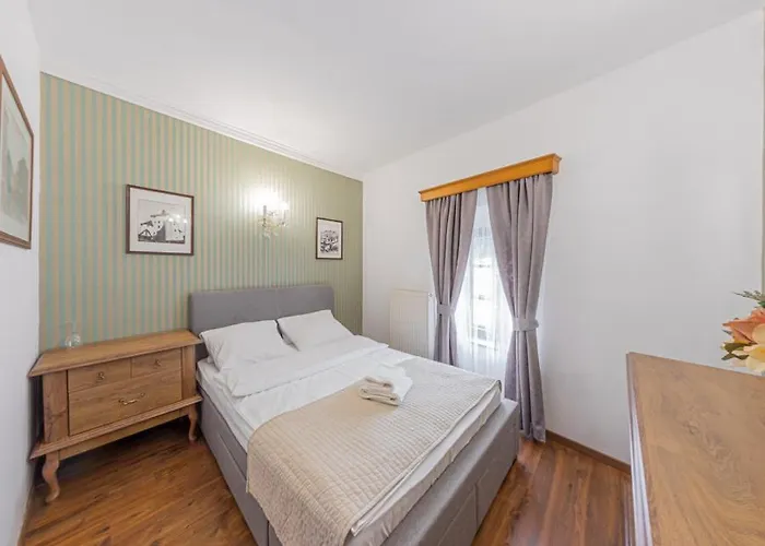 Salamander - Garni Отель 3*