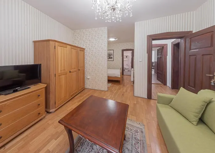 Salamander - Garni Отель 3*